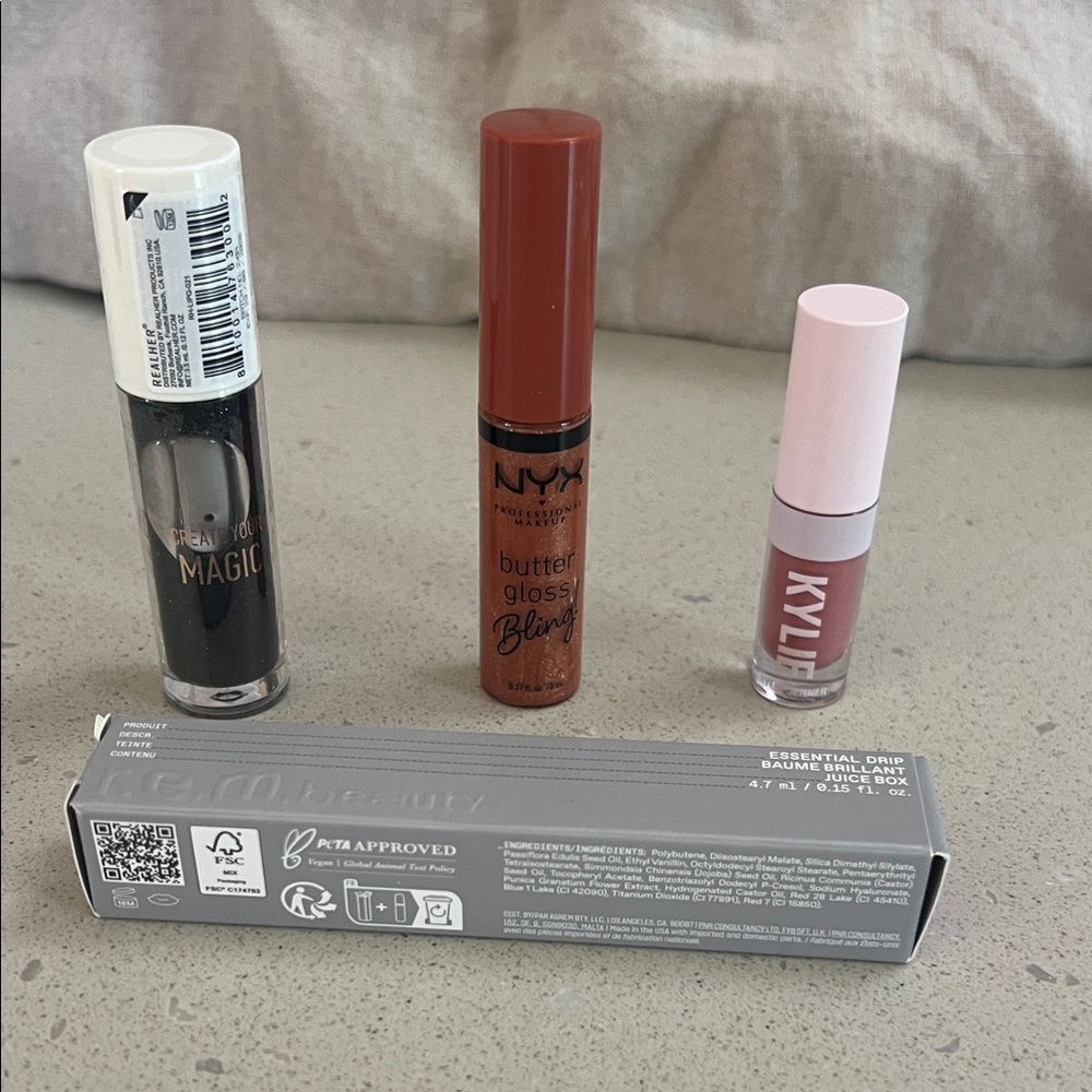Lip gloss bundle, four piece